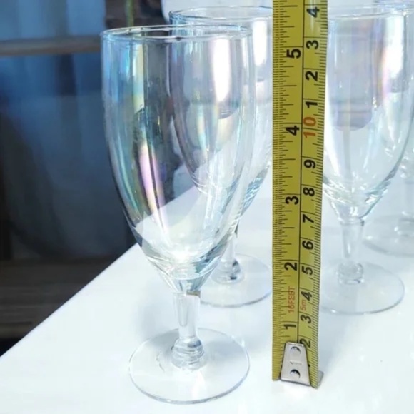 Gorgeous Iridescent Cordial Stemware Glasses - Picture 4 of 5